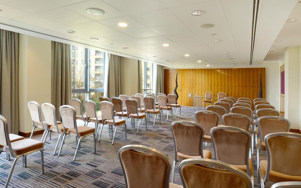 Canary Riverside Plaza Hotel London Eksteriør billede Meeting room