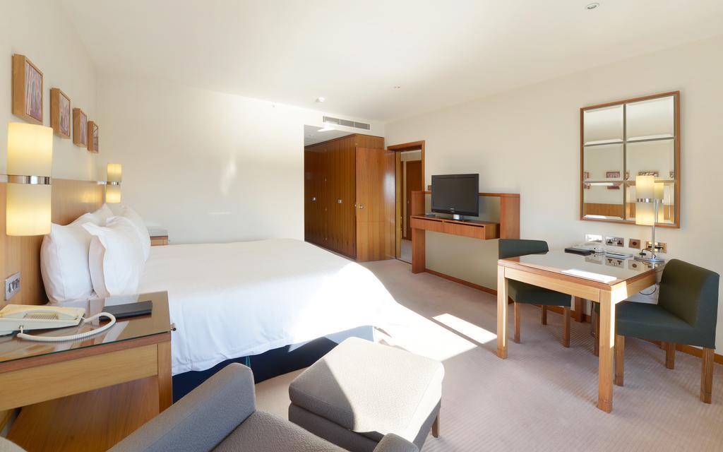 Canary Riverside Plaza Hotel London Eksteriør billede A room at the InterContinental London The O2